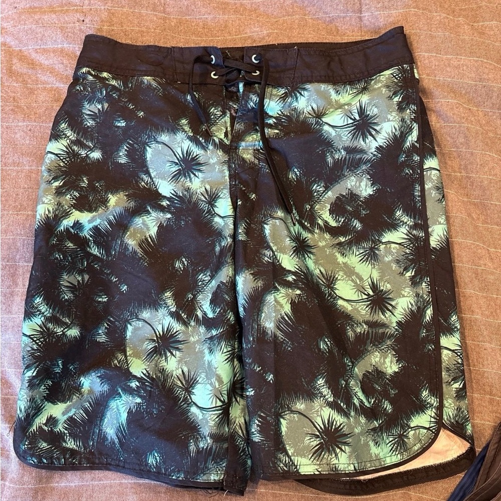 Young Men's /Teens Swim Shorts  youth size 18